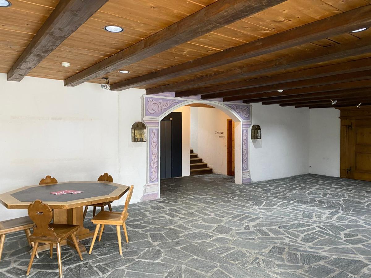 Moderne Ferienwohnung In Laax - Modern Apartment In ラア エクステリア 写真